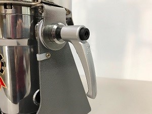 SYRT-UF26AP 桌上型脈衝噴氣超微粉機-2.6HP