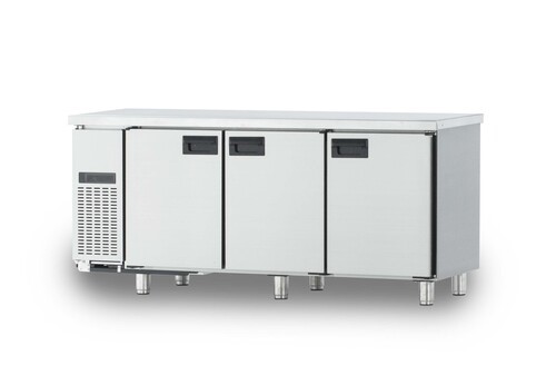 SYDR-WTBL-18-4      6尺不鏽鋼冷凍工作台小機房75