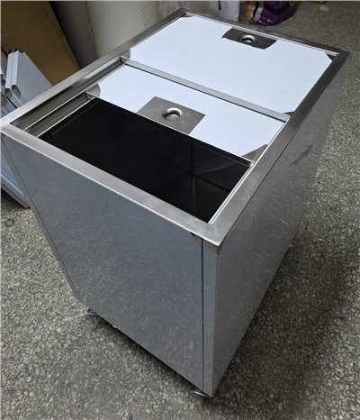 SYTW-GE-03-1  發泡臥式(儲冰槽-小)