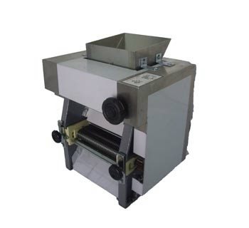 SYSK-SK-207-2   不鏽鋼製麵條機-白鐵方刀-21CM
