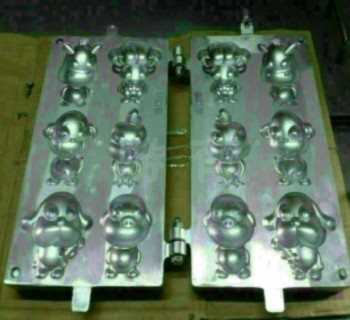 SYFS-SC-2-2   12生肖模(後6)雞蛋糕模具(新型用)	